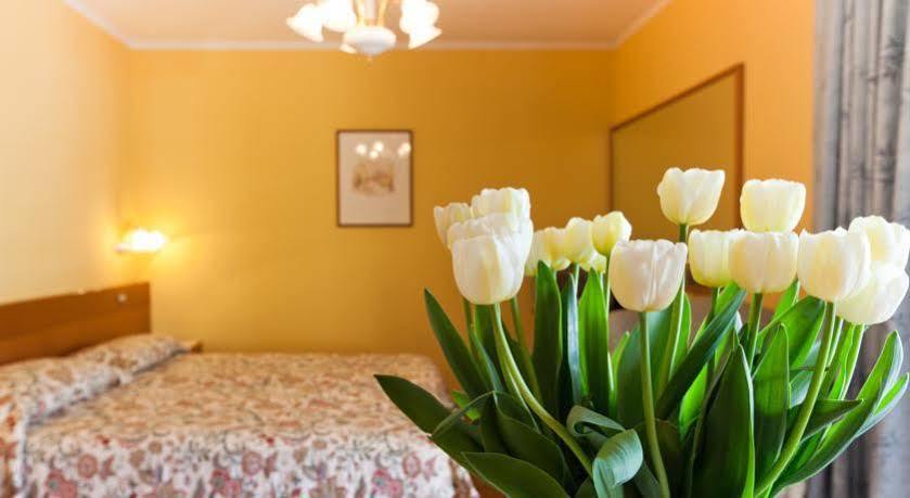 Hotel Metropole Abano Terme Bagian luar foto